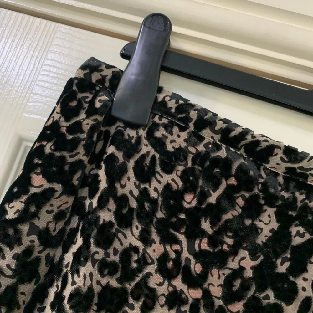 Marks and Spencer Size 12 Skirt Animal Print Long Flare Velvet Womens - Picture 3 of 8